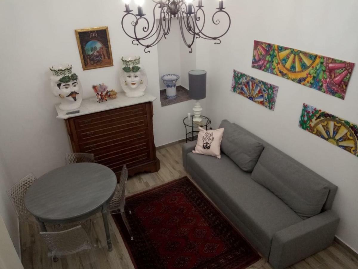 Mamarico' Apartament Катания Экстерьер фото