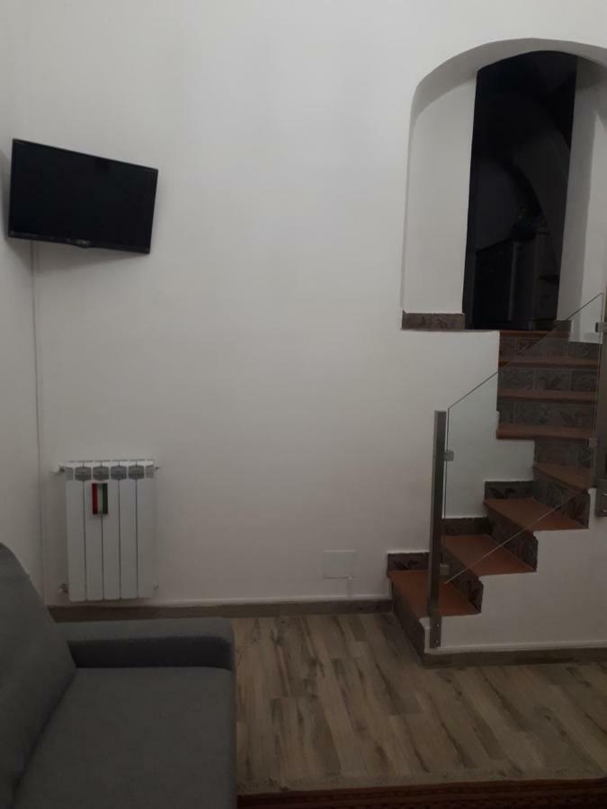 Mamarico' Apartament Катания Экстерьер фото